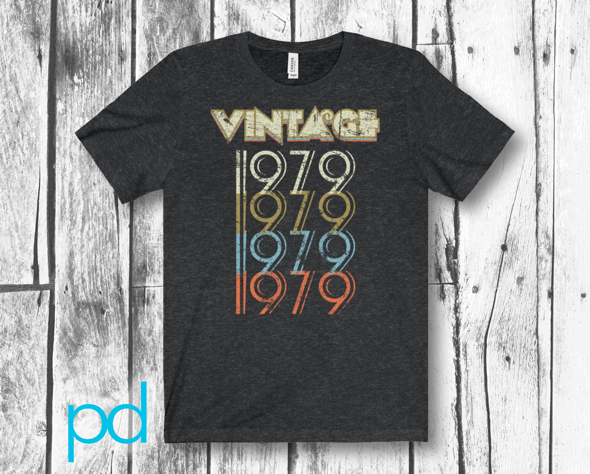 43rd Birthday Gift, 1979 T Shirt in Retro & Vintage 70s style for Men or Women Unisex Jersey Short Sleeve Tee Shirt Top