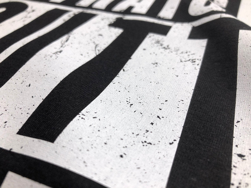 Funny Hull T-Shirt, Straight Outta 'ull (Hull) White Funny Compton NWA Style Unisex Jersey Short Sleeve Tee Shirt Top